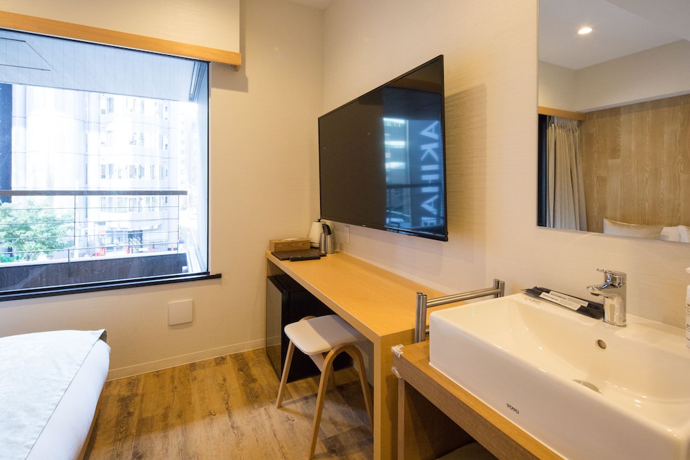 ダブルルーム 禁煙 客室の設備とサービス0 | サクラクロスホテル秋葉原