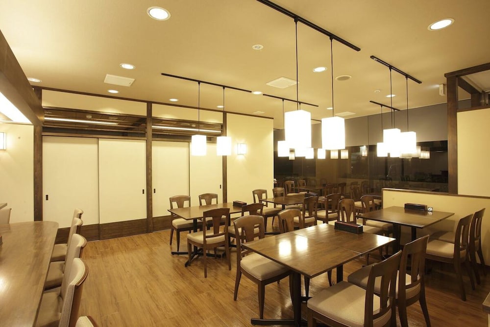 レストラン1 | サンパレスホテル