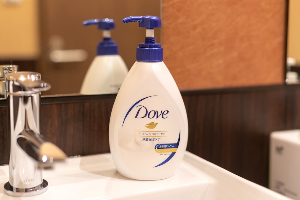 ルーム ( D ) バスルームのシンク1 | IKIDANE Cozy Hotel羽田空港