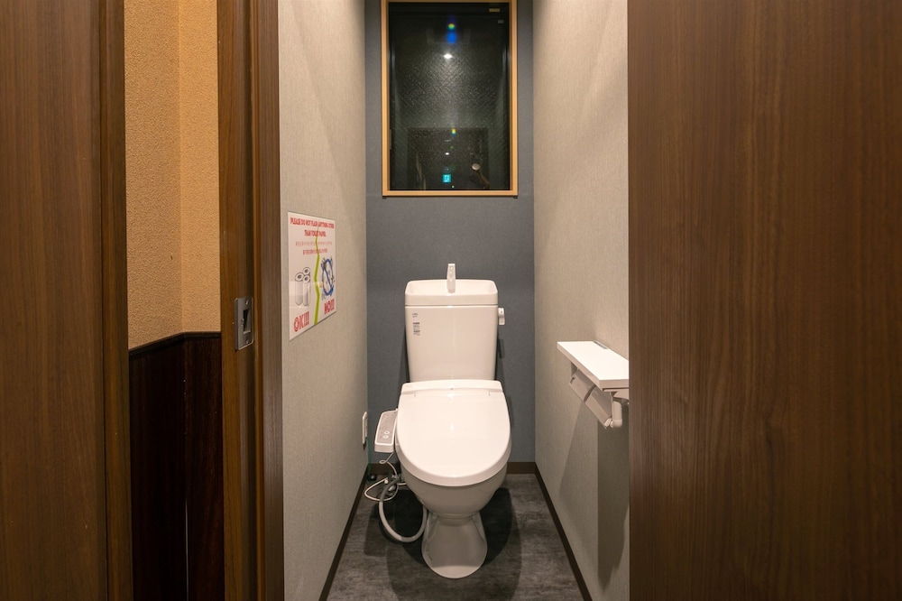 ルーム ( D ) バスルーム1 | IKIDANE Cozy Hotel羽田空港
