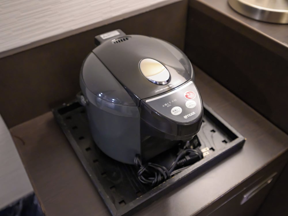 セミダブルルーム 禁煙 客室1 | センターワンホテル半田