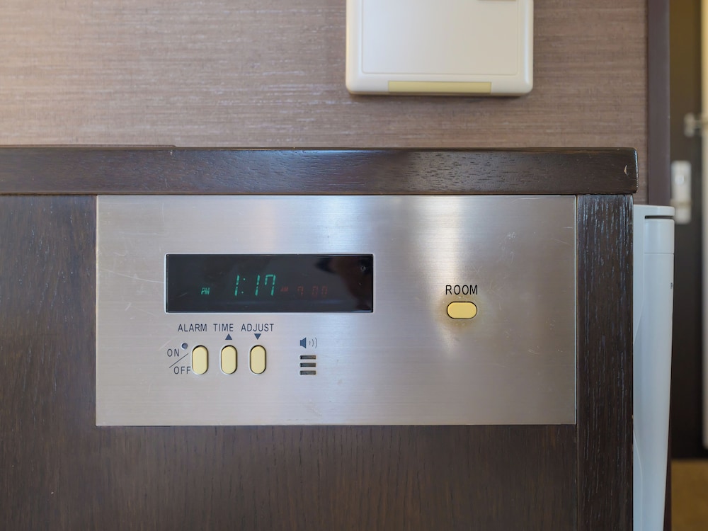 セミダブルルーム 禁煙 客室8 | センターワンホテル半田