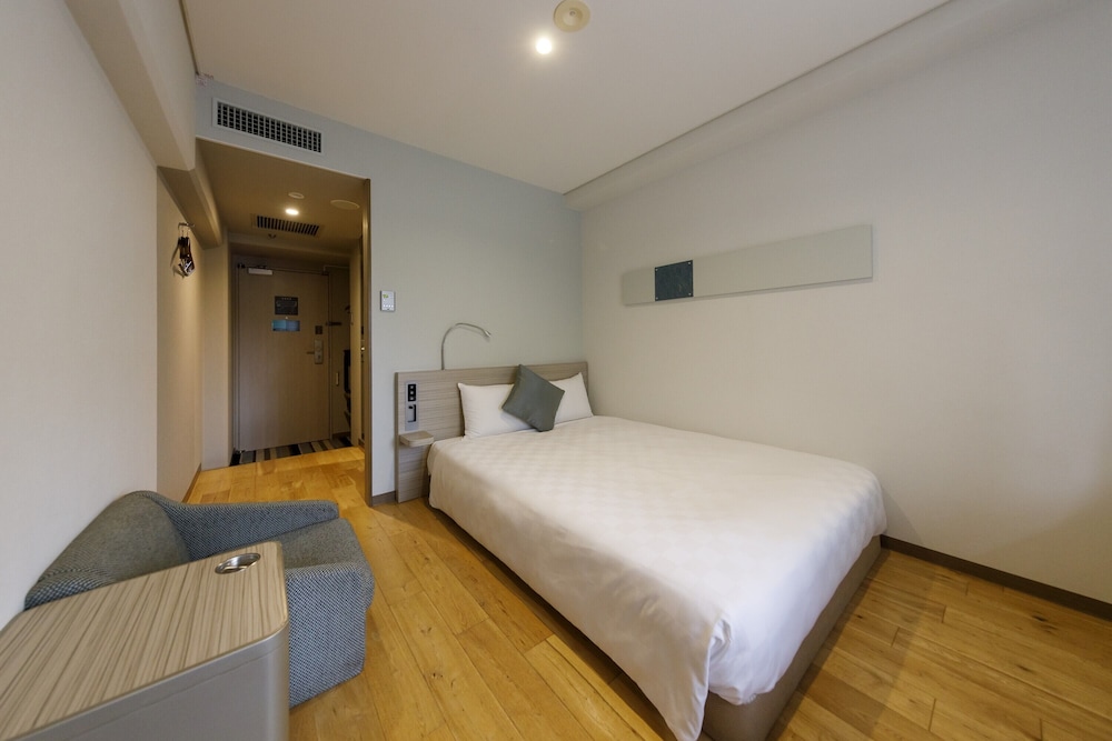 セミダブルルーム (フローリング), 禁煙 ラウンジ利用&無料軽朝食付 客室1 | 品川プリンスホテル Nタワー