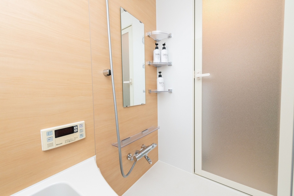 アパートメント バスルーム2 | リーフ