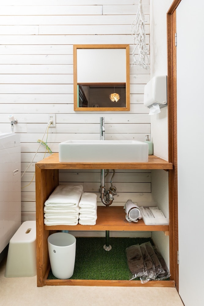 アパートメント バスルーム3 | リーフ