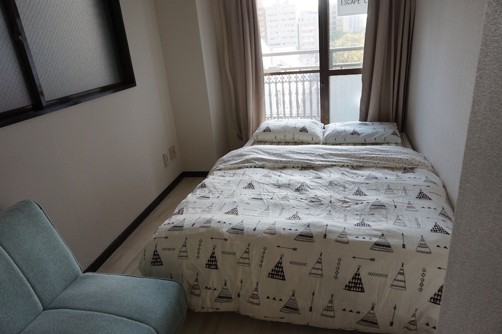 スタジオアパートメント バルコニー付 (704) | キュービック30