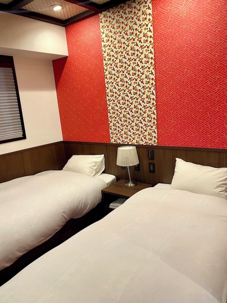 レトロモダンツインルーム 客室3 | ホテルサンリオット北浜
