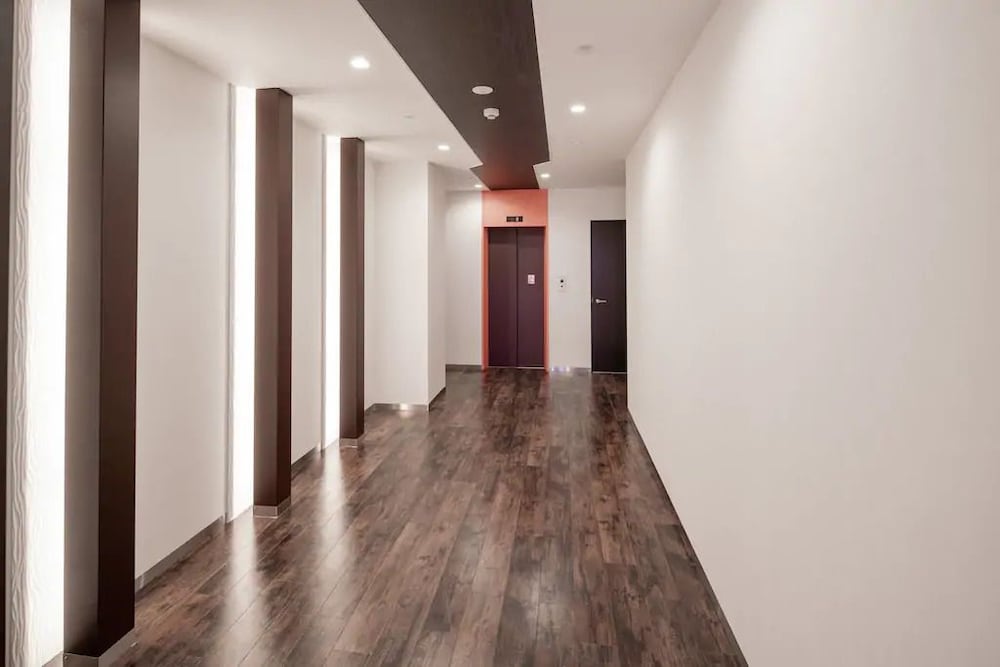 ロビー1 | ハッチ長堀 802