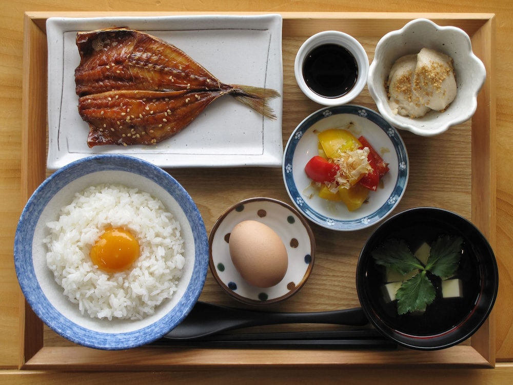 朝食スペース1 | SERENDIP HOTEL GOTO (セレンディップ ホテル ゴトー)