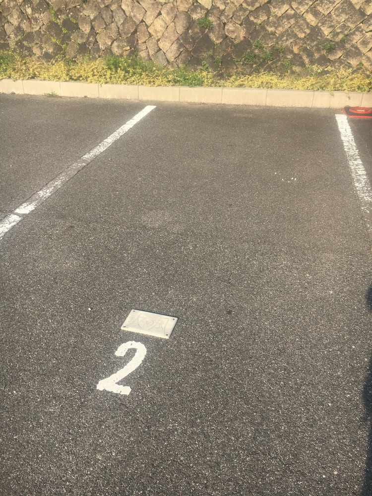 駐車場1 | 坂の風 駐車場1 | 坂の風