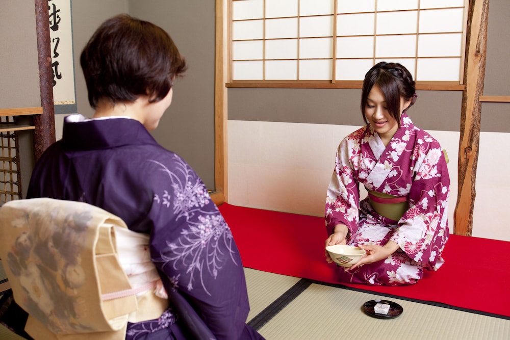 ロビーラウンジ1 | まつや千千