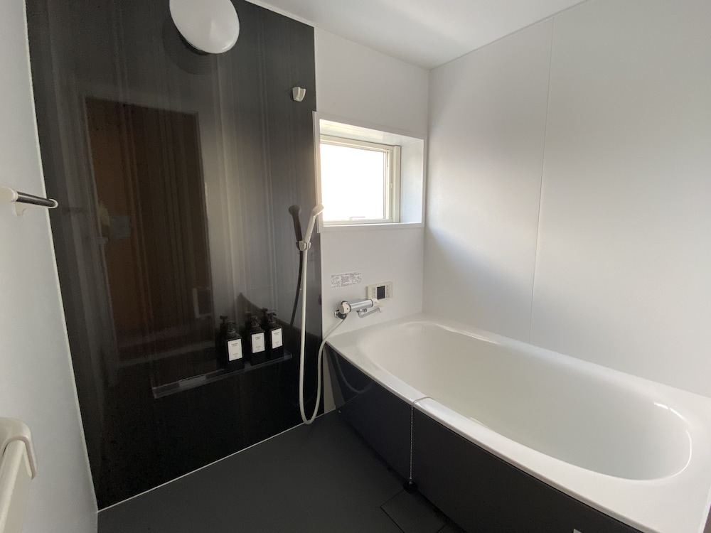 東棟 バスルーム2 | スミツグハウス東棟