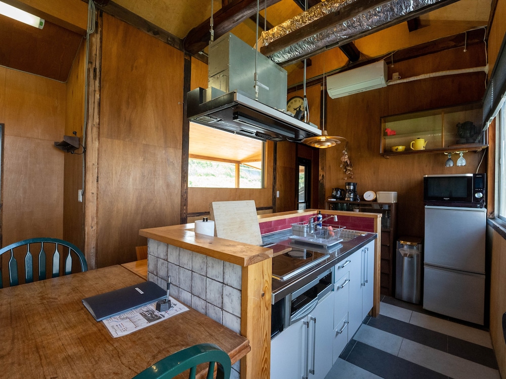 東棟 専用キッチン3 | スミツグハウス東棟