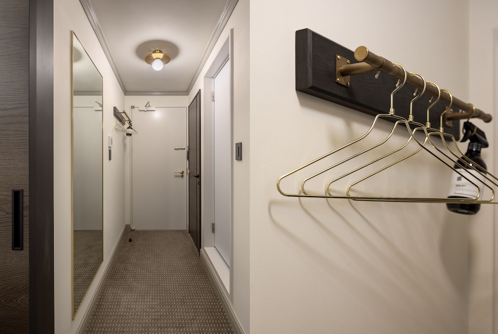 スタンダードダブル 客室6 | アンワインドホテル & バー小樽