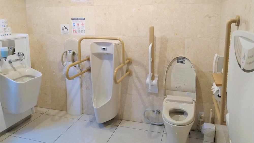 施設内の設備1 | 東横 INN 三河安城駅新幹線南口 2