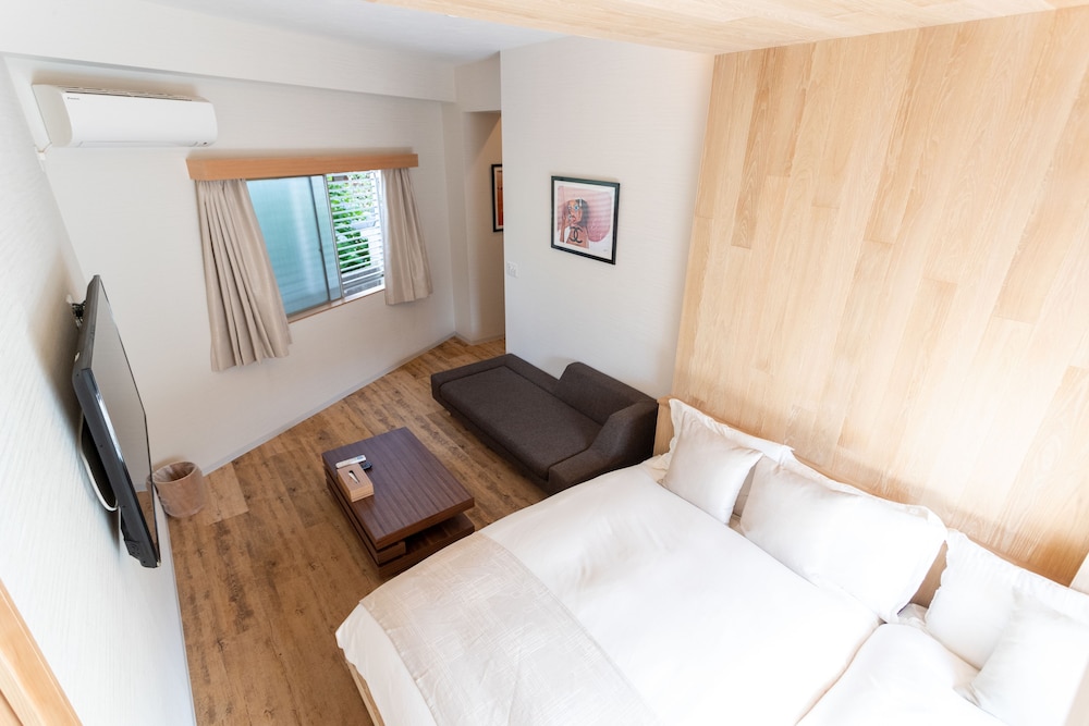 アパートメント ダブルベッド 2 台ソファーベッド付き 禁煙 客室6 | サクラクロスホテル新宿東