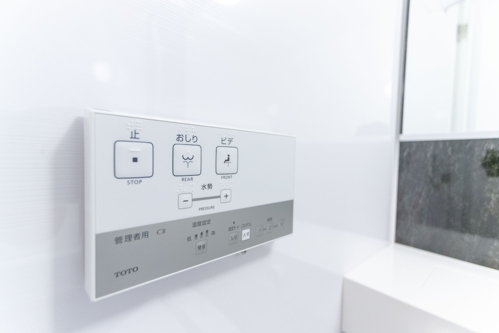 アパートメント ダブルベッド 1 台ソファーベッド付き 禁煙 バスルームの設備1 | サクラクロスホテル新宿東