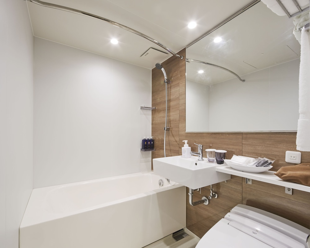 部屋タイプ指定なし (ダブルベッド 1 台もしくはセミダブルベッド 2 台) バスルーム0 | いろはグランホテル松本駅前