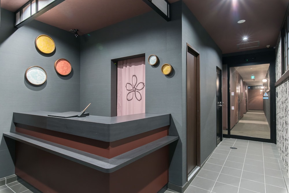 フロント1 | Stay SAKURA Kyoto 東山白川