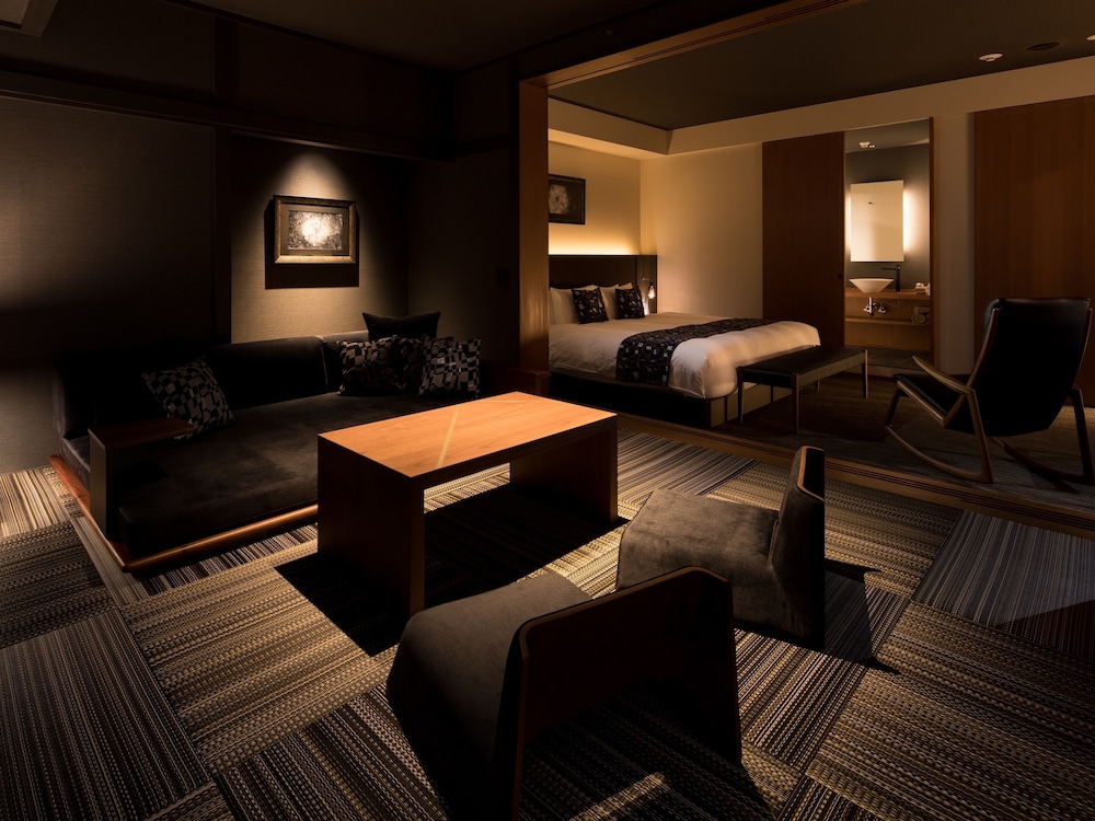 スーペリアデラックスダブル (46平米) 客室2 | bar hotel 箱根香山