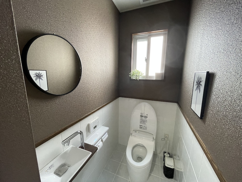 別荘一棟貸し バスルーム8 | オーシャンビューテラス BISE