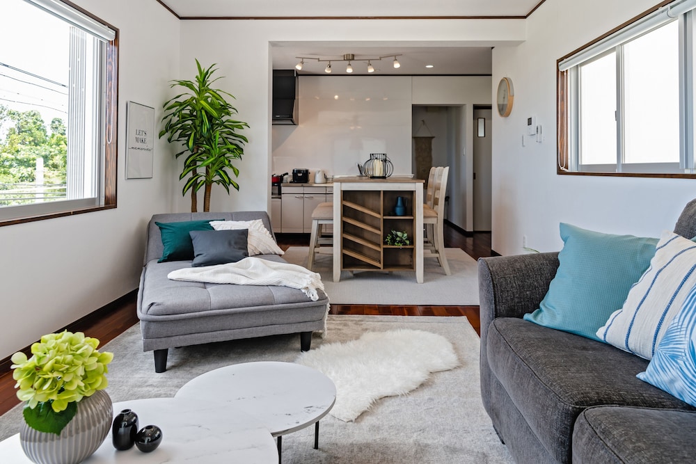 別荘一棟貸し | オーシャンビューテラス BISE