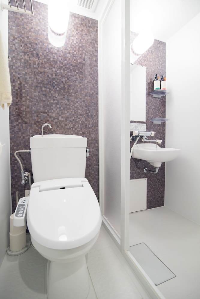 ルーム3 バスルーム0 | 京アンスイン