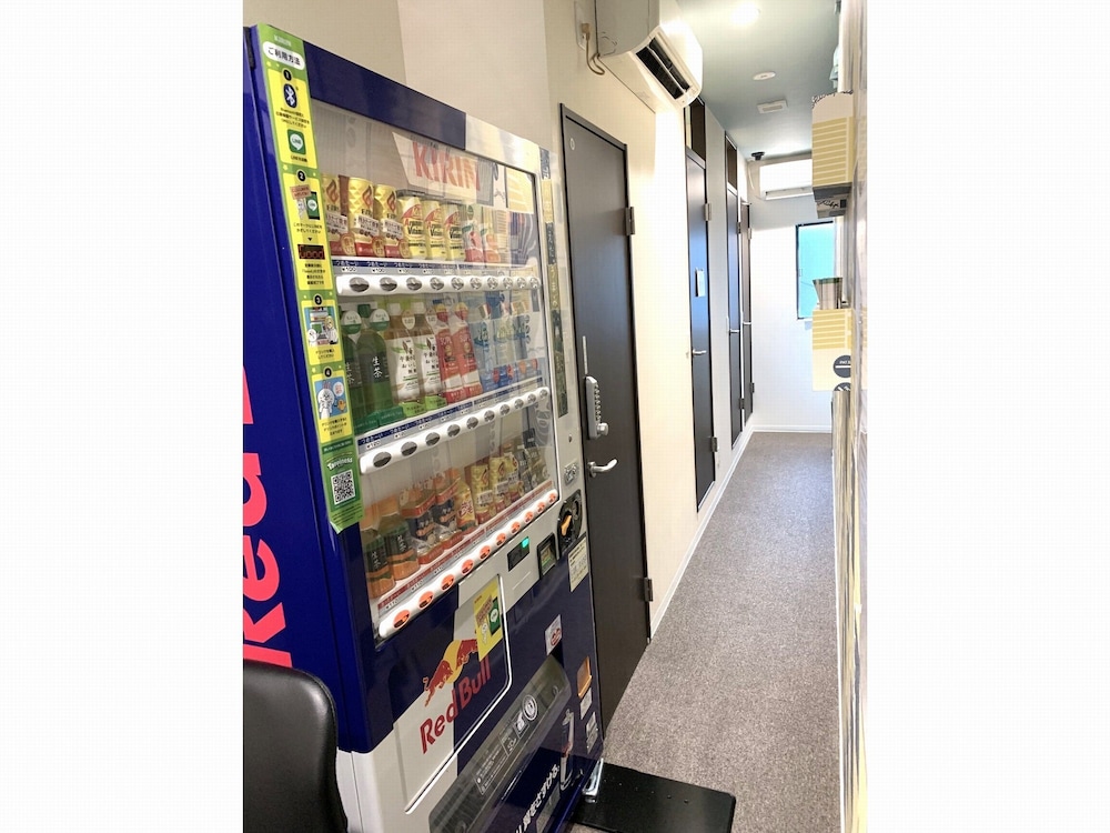 自動販売機1 | HOTEL owl TOKYO 新橋 自動販売機1 | HOTEL owl TOKYO 新橋