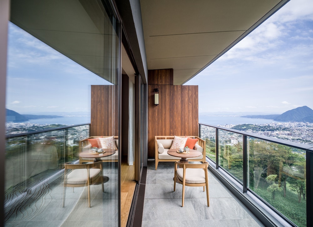 クラシック ルーム キングベッド 1 台 シティビュー (Beppu City View) 部屋からの景観0 | ANAインターコンチネンタル別府リゾート＆スパ by IHG