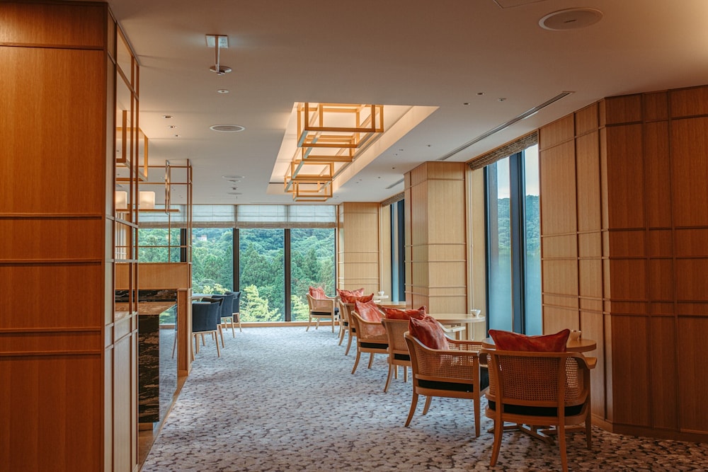 クラシック ルーム ダブルベッド 2 台 バリアフリー クラブラウンジ利用可 (Beppu City View) エグゼクティブ ラウンジ1 | ANAインターコンチネンタル別府リゾート＆スパ by IHG