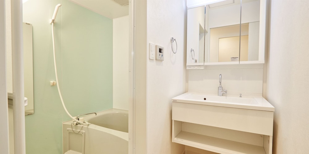 アパートタイプツイン バスルーム1 | コンドミニアム・ yuyuki