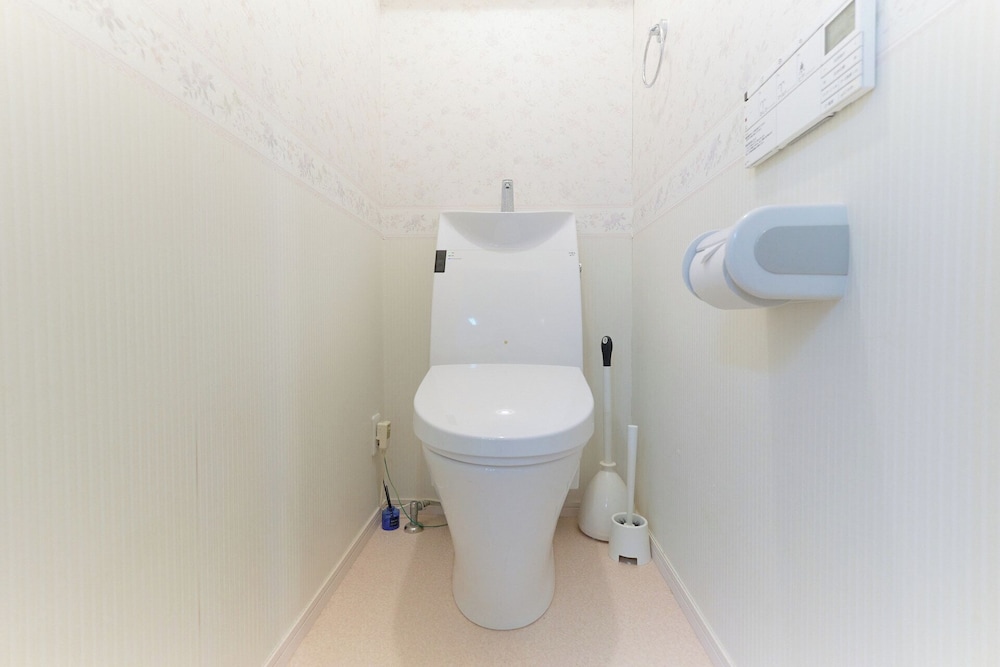 ワンルーム+ロフトスペース I 客室の設備とサービス0 | Soshigaya Apartment