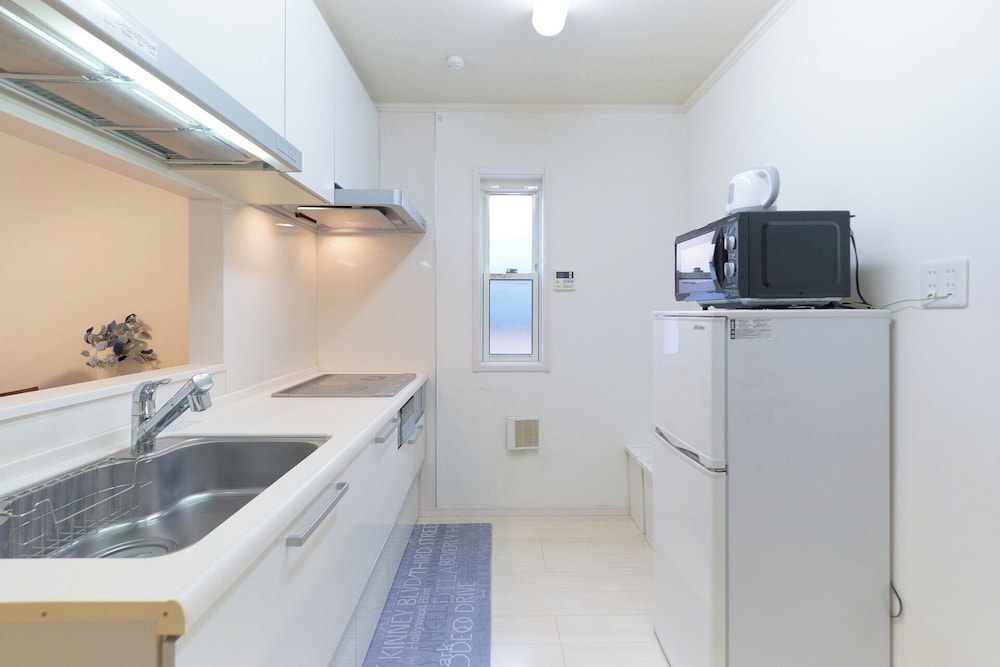 ワンルーム+ロフトスペース I 専用キッチン3 | Soshigaya Apartment