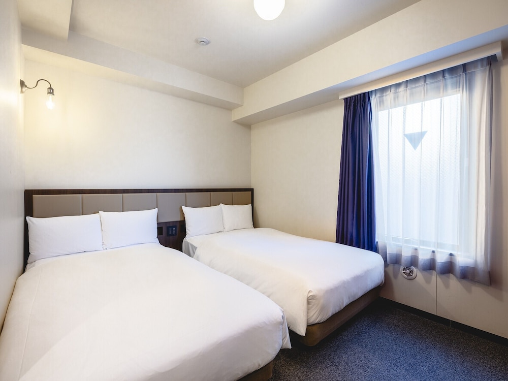 スタンダード ツインルーム 2 ベッドルーム 禁煙 | ホテルウィングインターナショナルセレクト池袋