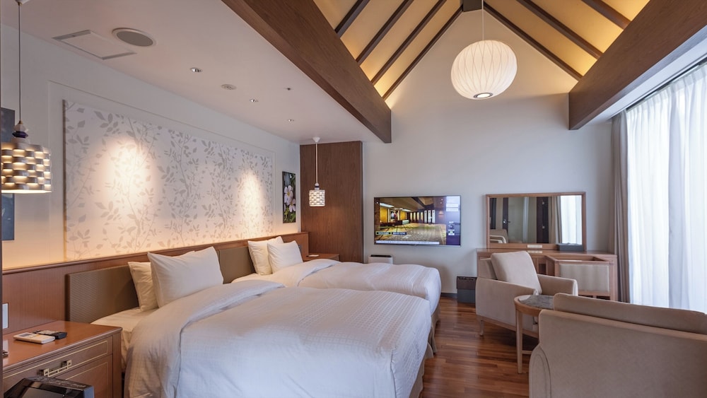 [EXESプールヴィラスイート] 57平米・ラウンジ利用可 客室0 | 沖縄かりゆしリゾートEXES那覇