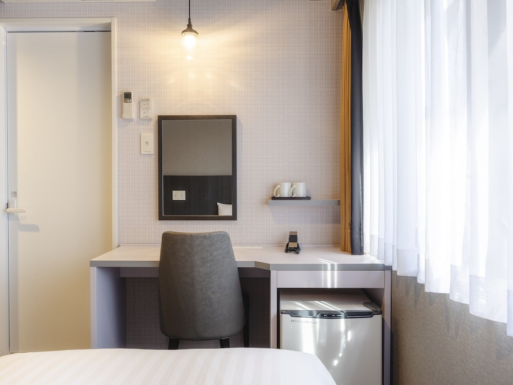 エコノミー ツインルーム 禁煙 客室3 | KOKO HOTEL 新橋御成門