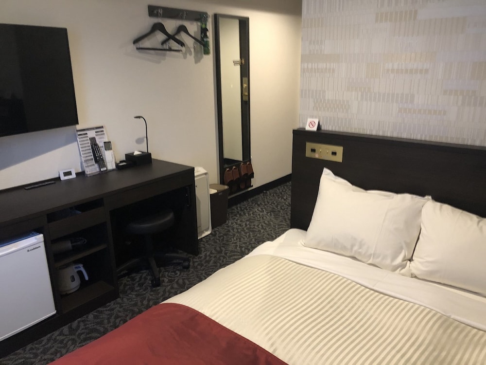 セミダブルルーム 清掃なし 客室2 | アイホテル京急蒲田