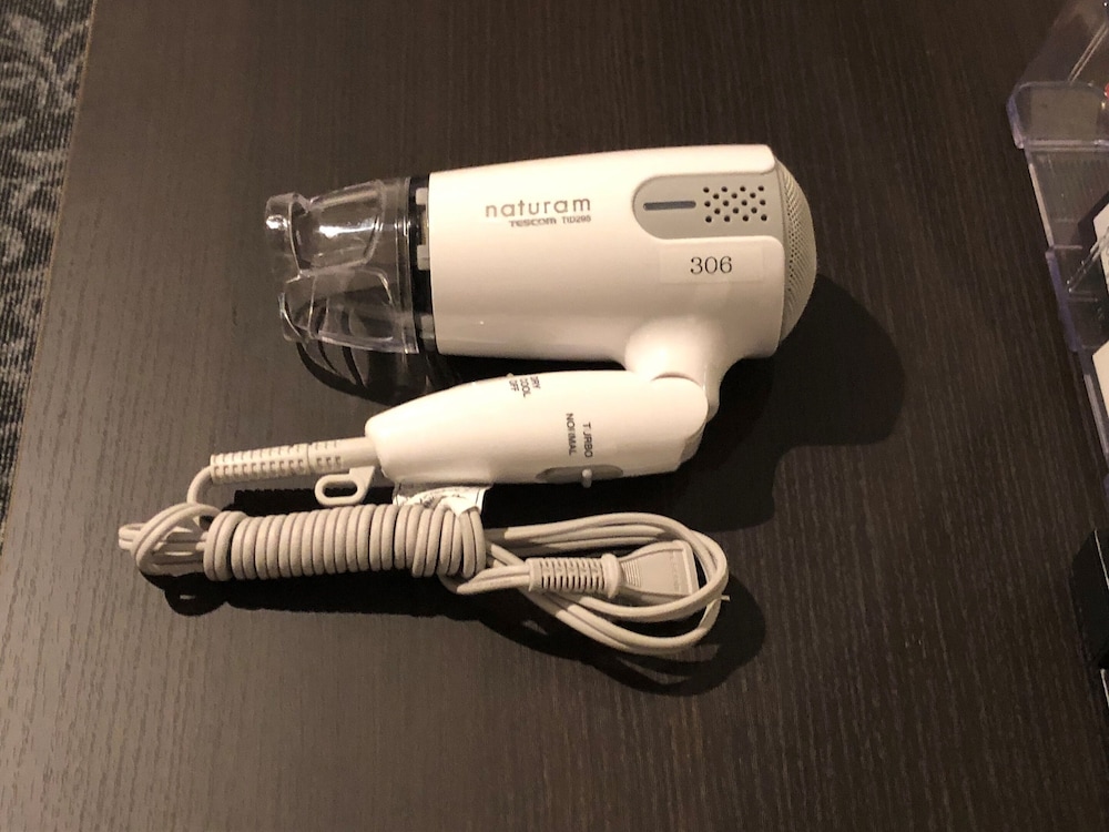 セミダブルルーム 清掃なし 客室の設備とサービス7 | アイホテル京急蒲田