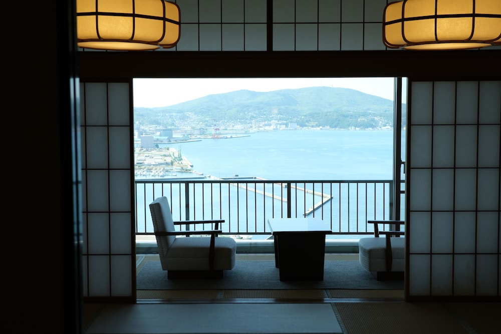 新館和室 客室4 | 料亭湯宿 銀鱗荘