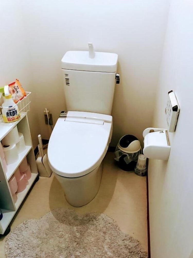 ツインルーム 無料朝食 全室個室 禁煙 バスルーム3 | ゲストハウス ルルル