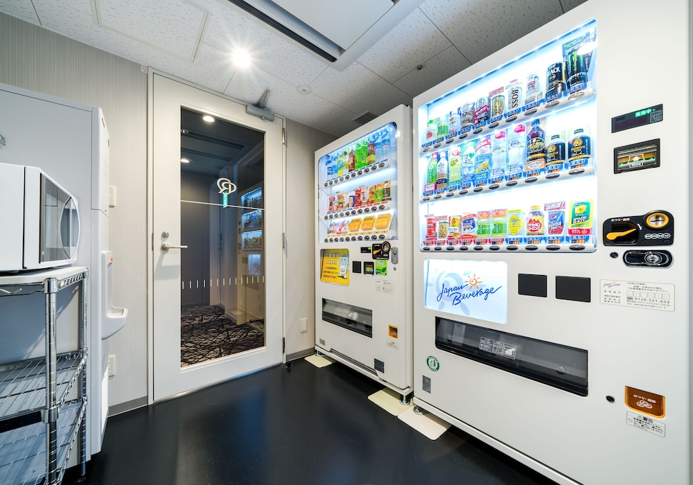 自動販売機1 | DEL style 大阪心斎橋 by Daiwa Roynet Hotel 自動販売機1 | DEL style 大阪心斎橋 by Daiwa Roynet Hotel