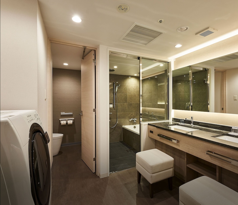 ジュニアスイート 禁煙 バスルーム2 | DEL style 大阪心斎橋 by Daiwa Roynet Hotel