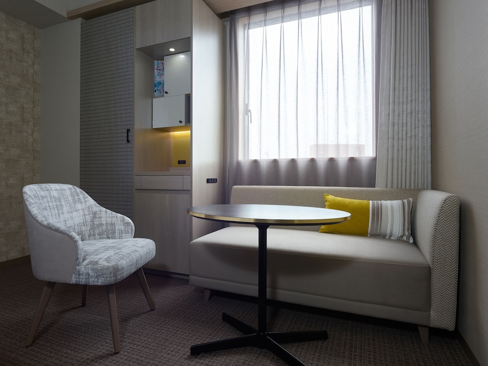 スーペリアキング (禁煙) 客室2 | 三井ガーデンホテル福岡祇園