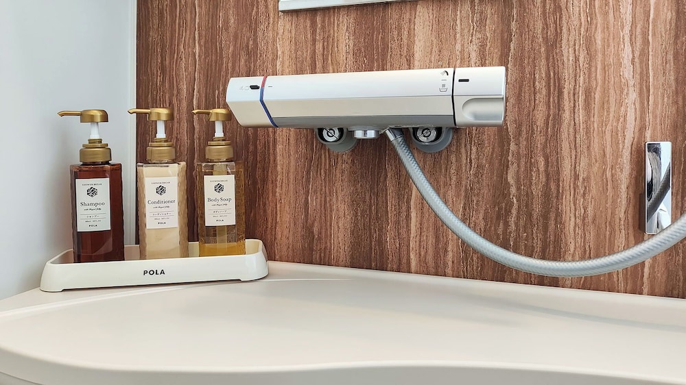 和風ダブルルーム バスルーム2 | レジャリーホーム 難波