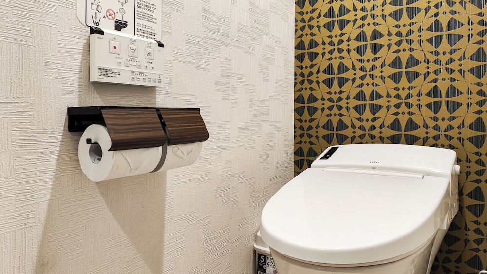 和風ダブルルーム バスルーム0 | レジャリーホーム 難波