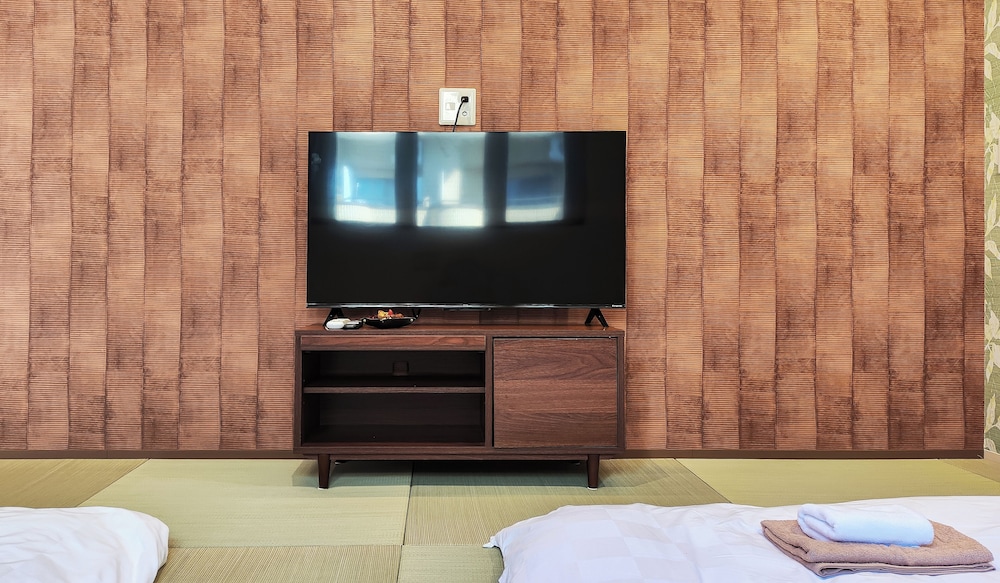 和風ダブルルーム 客室6 | レジャリーホーム 難波