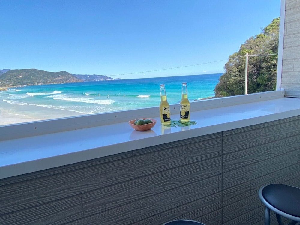 ツインルーム 専用バスルーム ビーチ / オーシャン ビュー0 | 白浜マリーナ