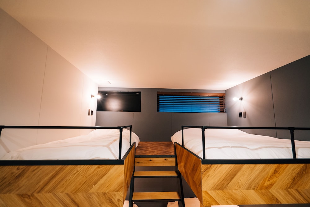 デラックス スタジオ ベッド (複数台) 簡易キッチン 客室4 | mizuka Daimyo 3 ‐unmanned hotel‐