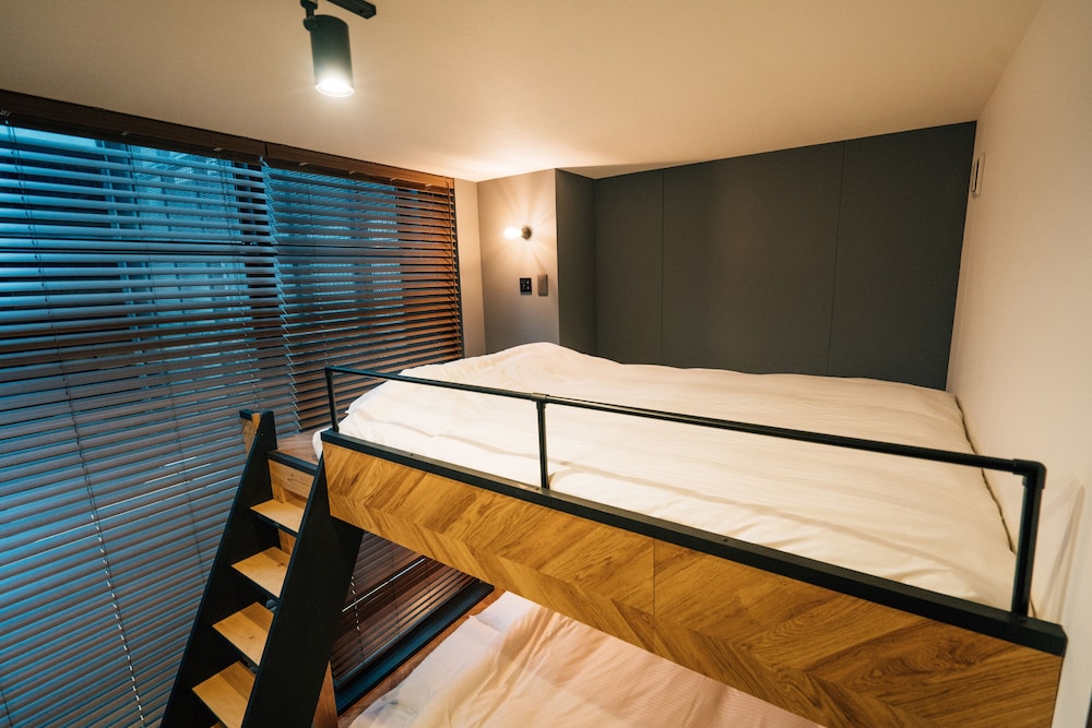 スタンダード ダブルルーム ダブルベッド 2 台 禁煙 客室6 | mizuka Daimyo 3 ‐unmanned hotel‐