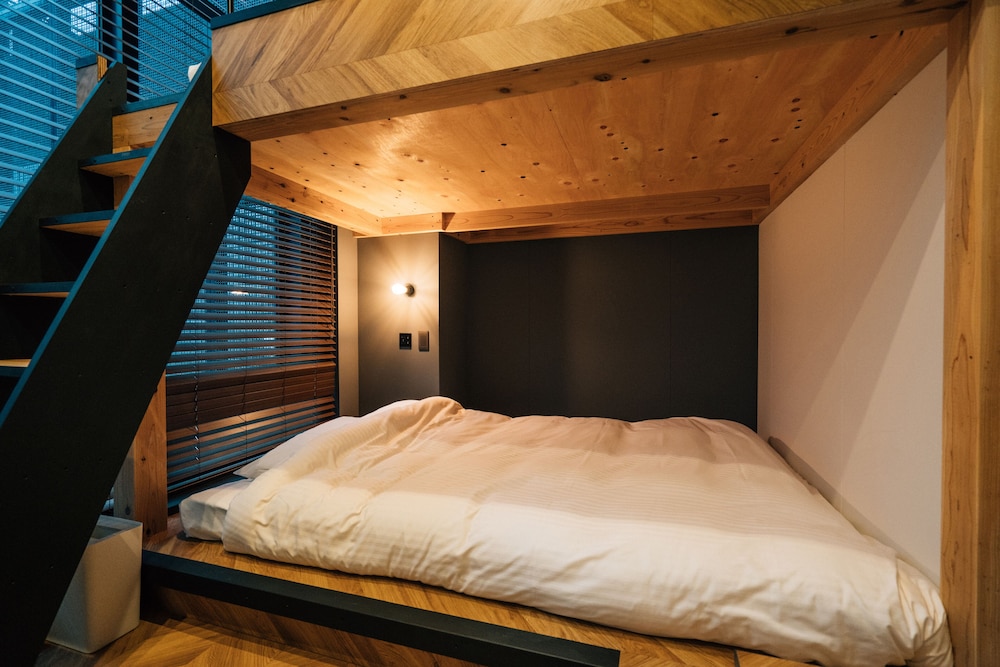 スタンダード ダブルルーム ダブルベッド 2 台 禁煙 客室5 | mizuka Daimyo 3 ‐unmanned hotel‐